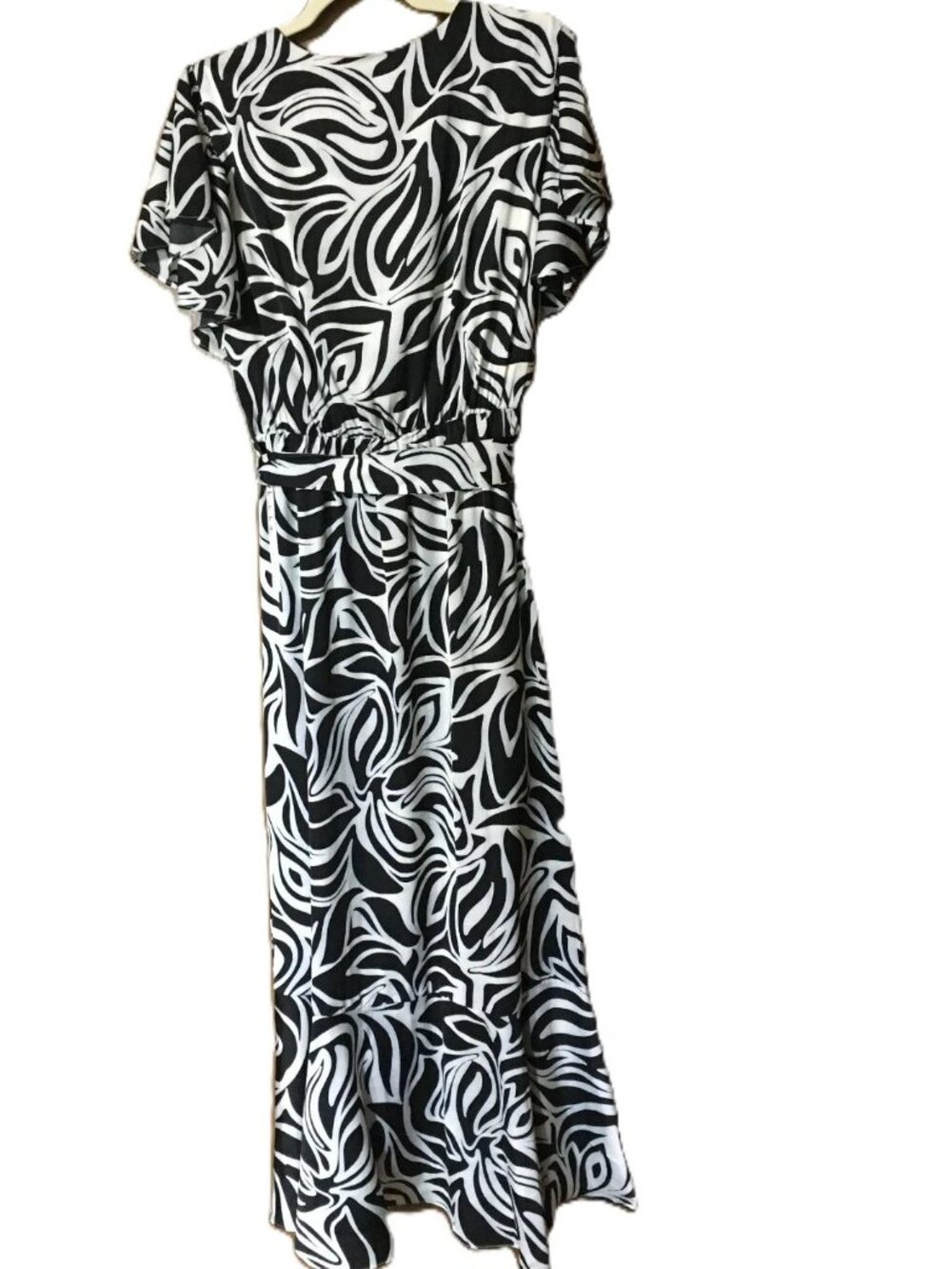 Nicole Miller Black/White Abstract Pattern Maxi Dress-Size XL,NWT - Picture 3 of 7